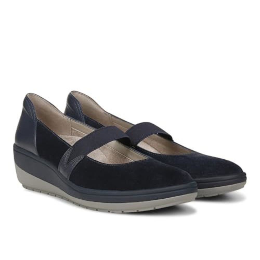 Vionic Women's Navy Wedge Shoes